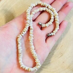 VTG Hawaiian Puka‎ Shell choker Necklace small Beads real authentic 15" Hawaii